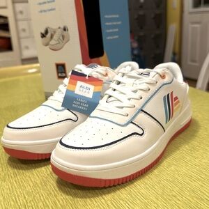 Ladies Aldi Gear Sneakers Size 10 New in Box